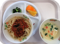 給食