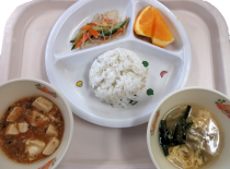 給食