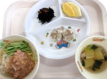 給食